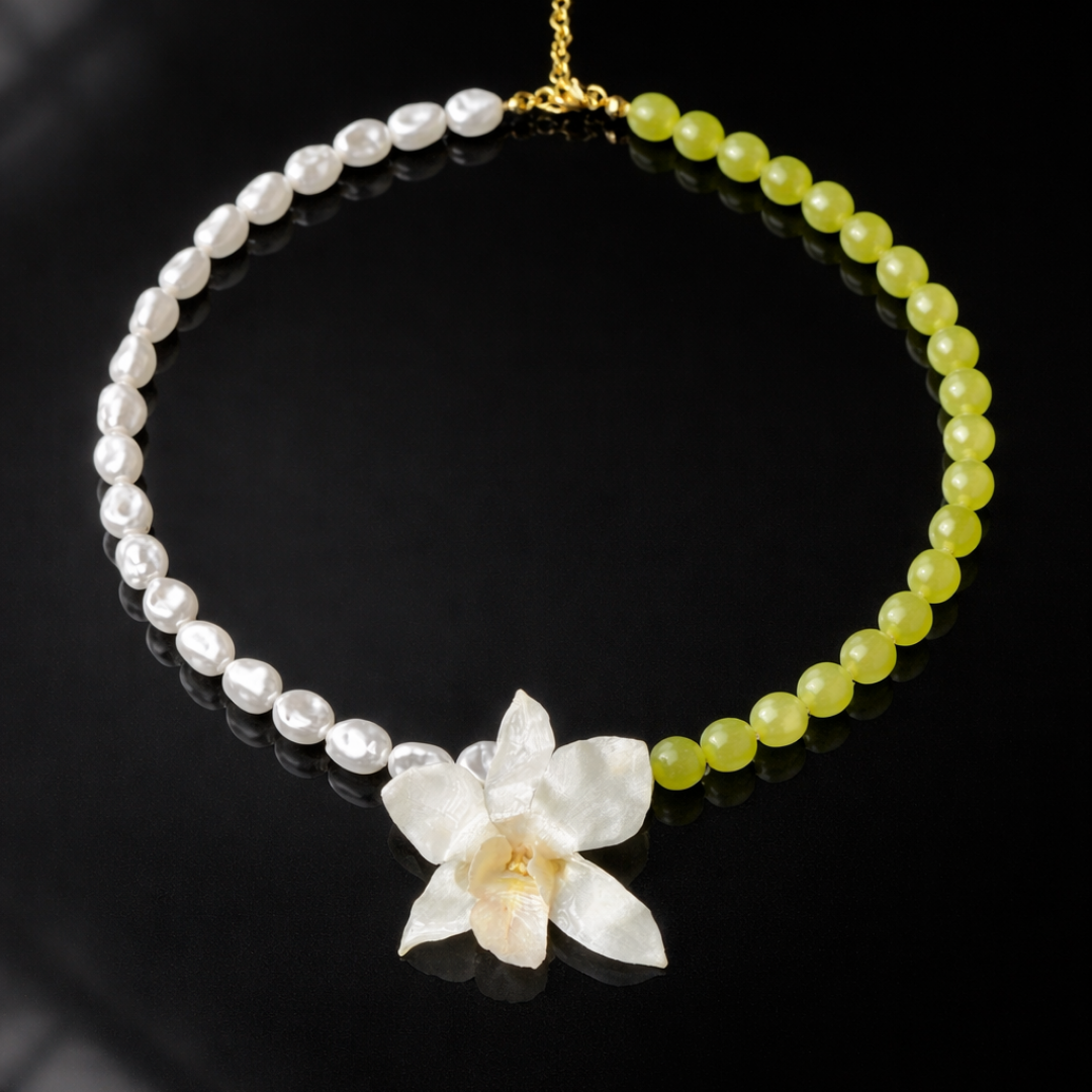 Lime pearl Glow / white orchid